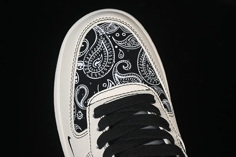 All Categories Nk Air Force 1 Air Force Series Nk Air Force 1 Low Air Force Low Nike Air Force 1'07 Low Cashew Flower Classic White and Black Air Force One Low Casual Shoes ZD1988-005